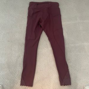 Women’s lululemon leggings!